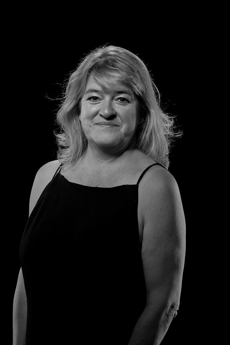 Portrait Isabelle Houchoua, Assistante juridique